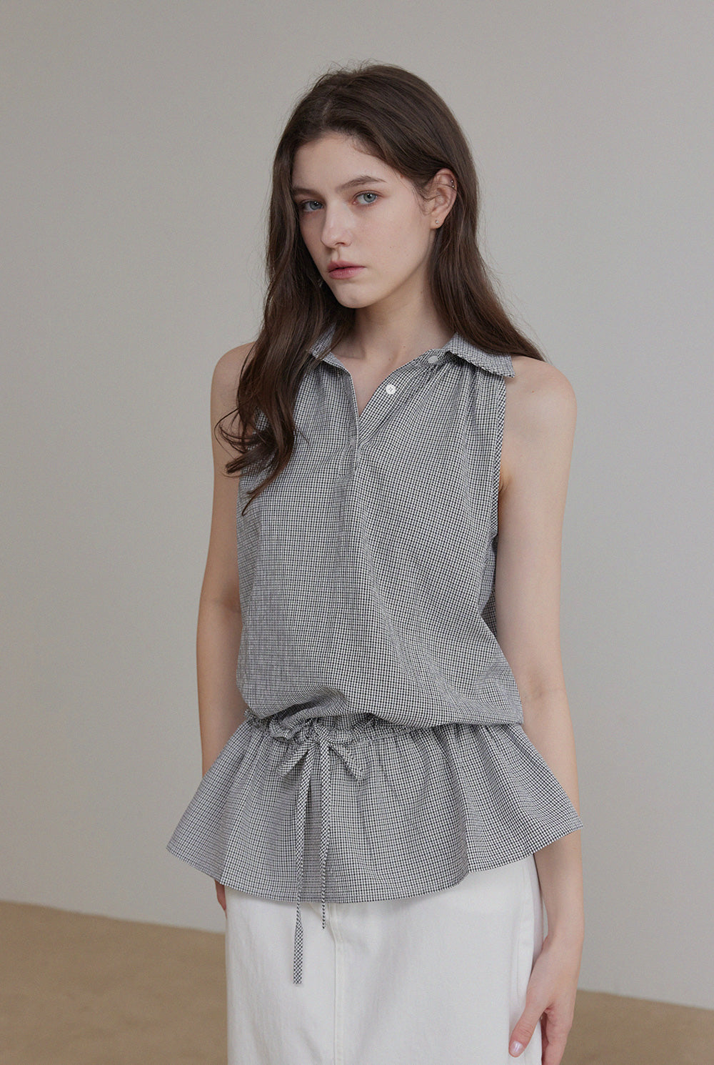 Emkin Collar Flare Blouse