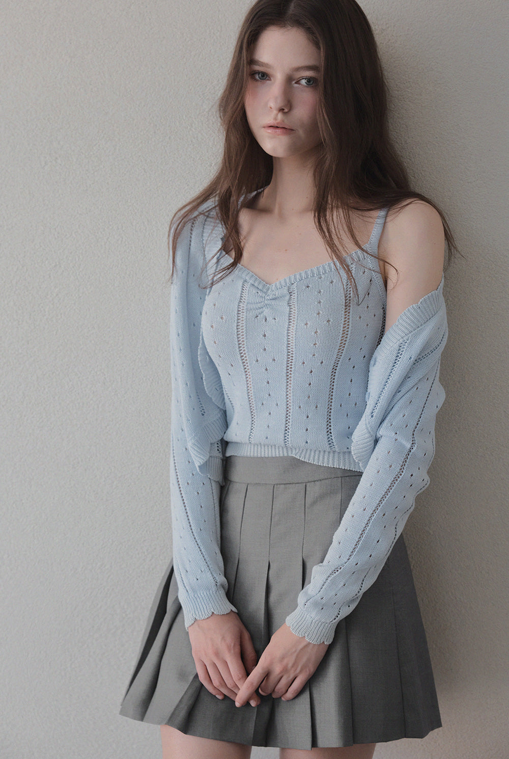 Zden Scatch Punching Knit Tank Cardigan Set