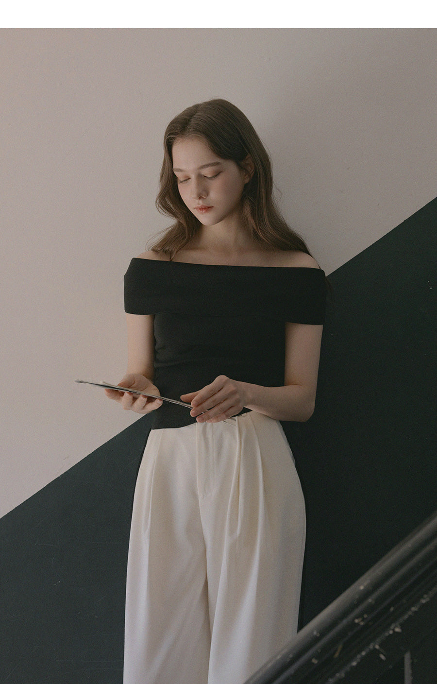 Billy's Off-Shoulder Knit