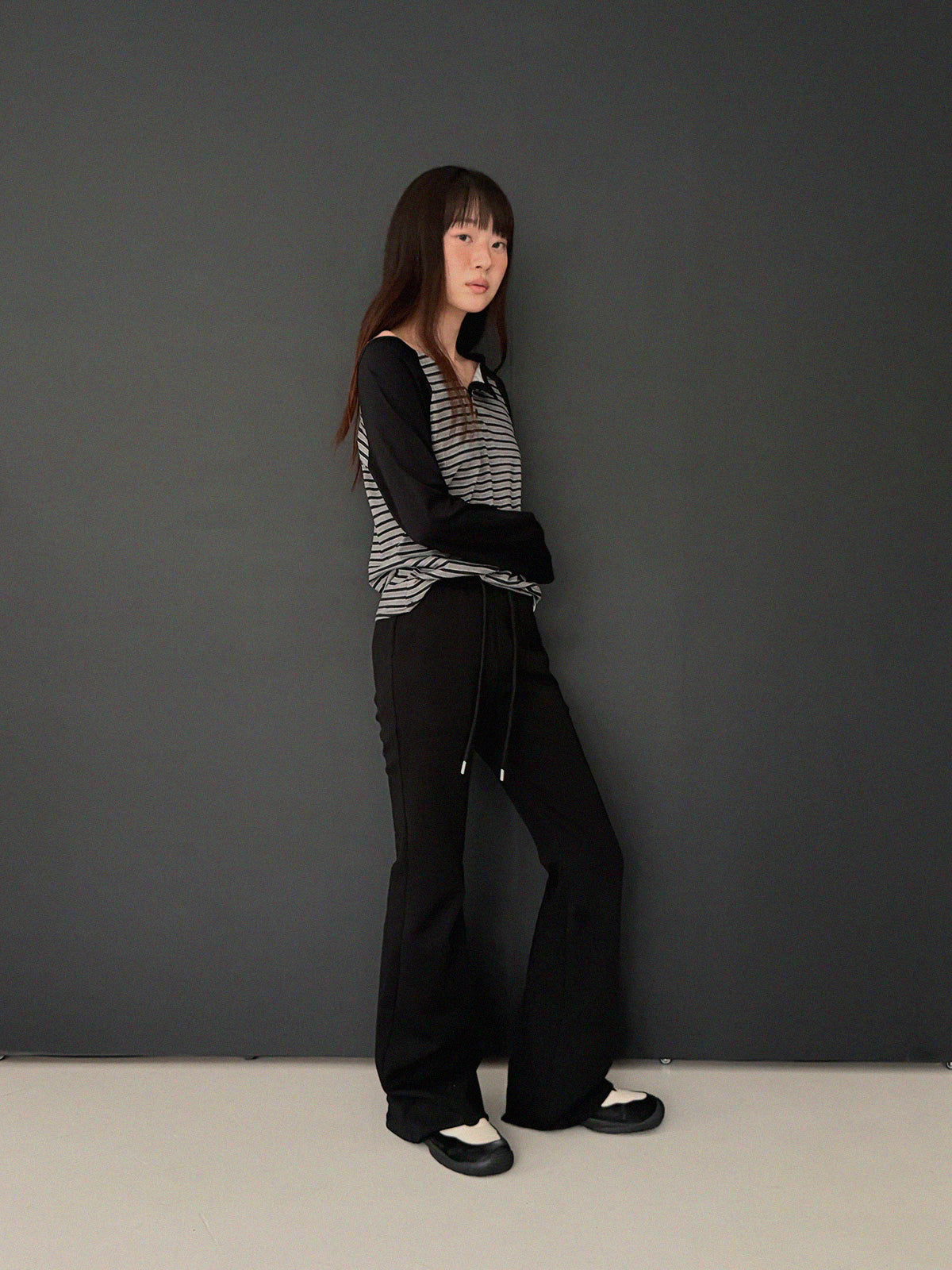 Blan elastic-waist bootcut long pants