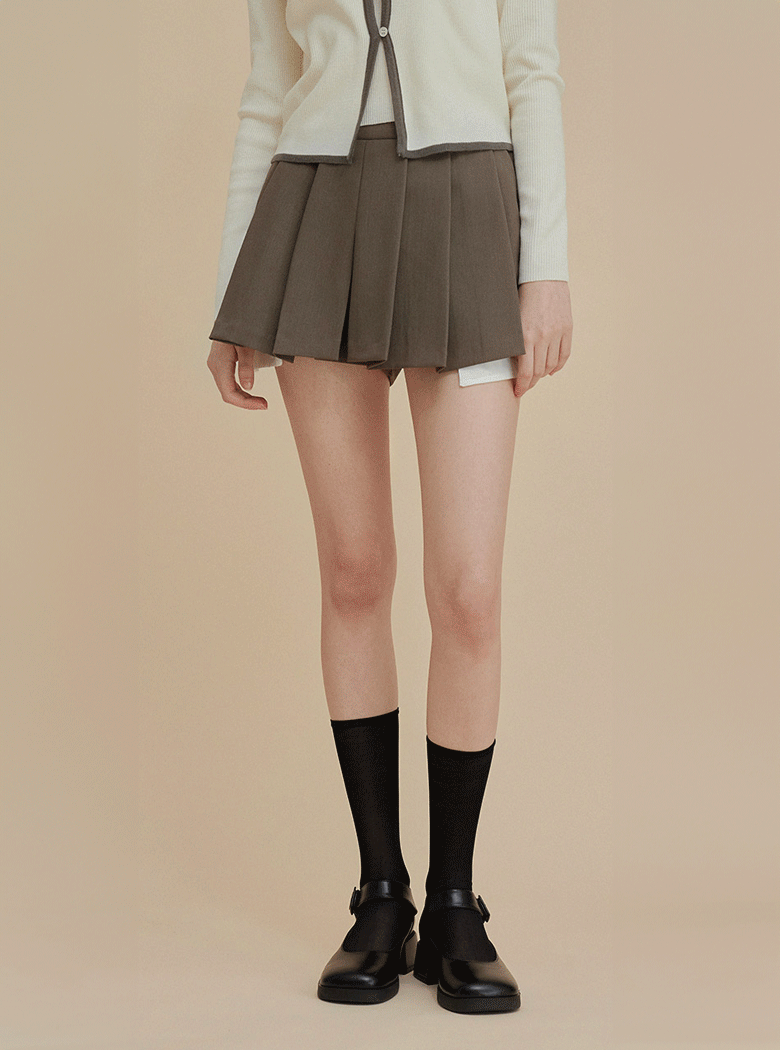 Elon Pintuck Mini Culotte Pants