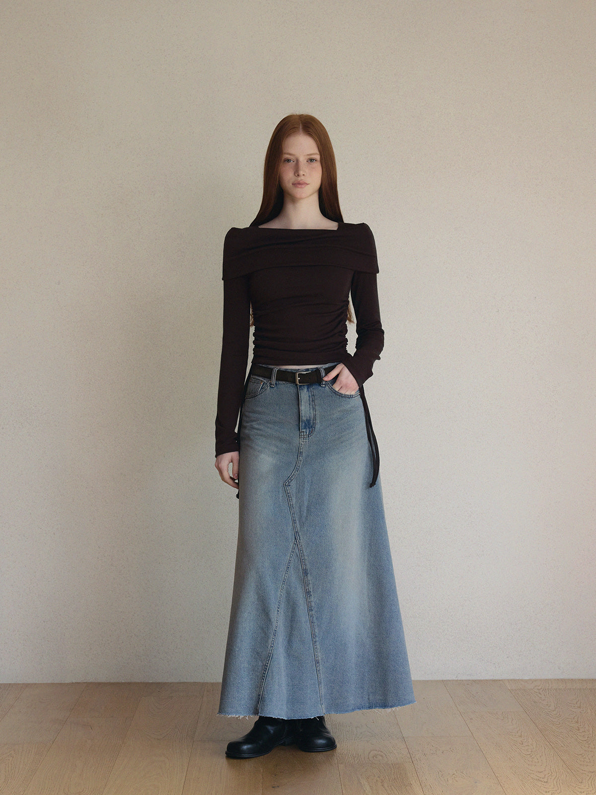 Dwin 2-Way Drape Strap Long Sleeve Tee