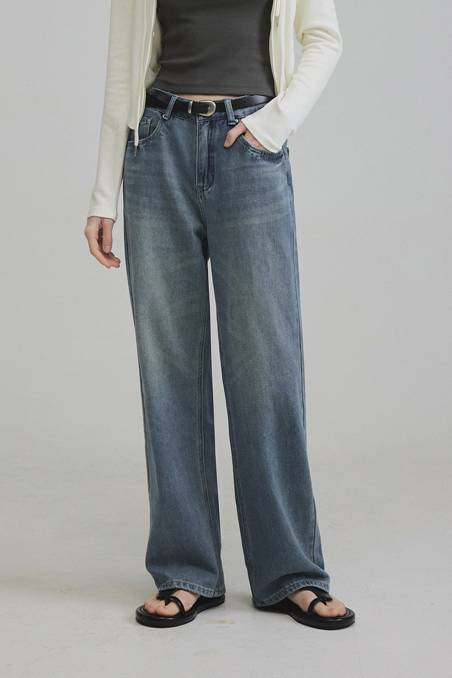 Teny Vintage-Wash Straight Denim