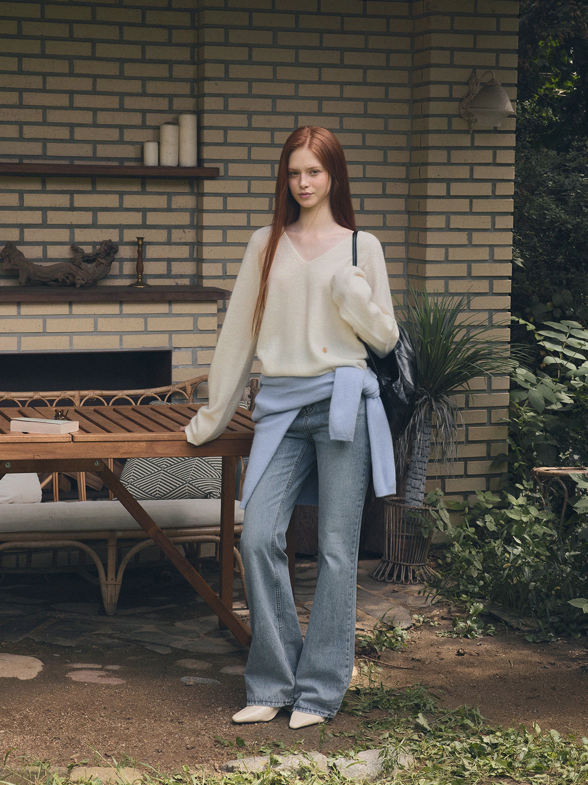 Longc Wool Pastel V-Neck Long-Sleeve Knit