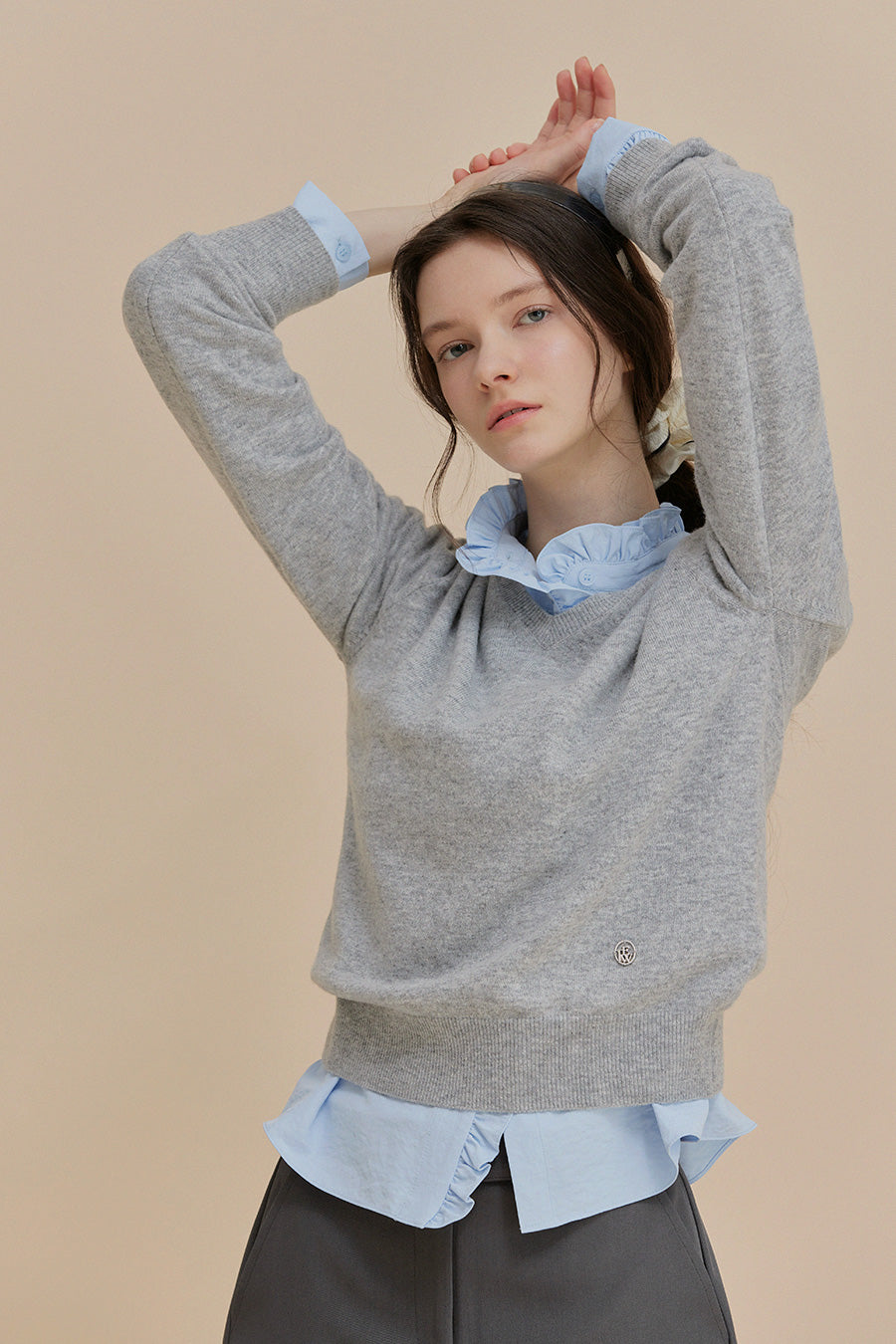 [TWEE]ipt Wool V-Neck Symbol Knit-4