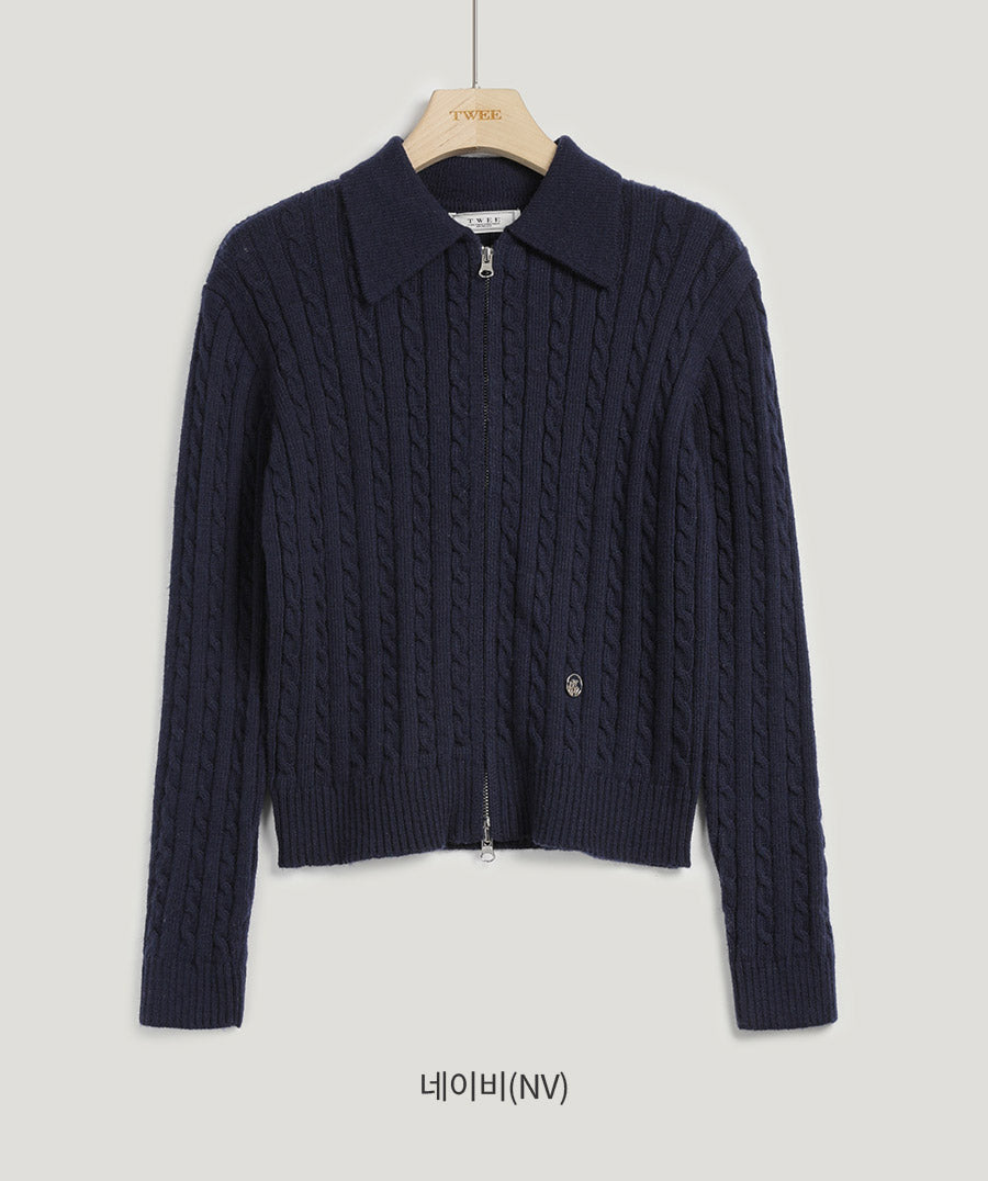 Roa Embroidery Twist Two-way Zip-up Knit