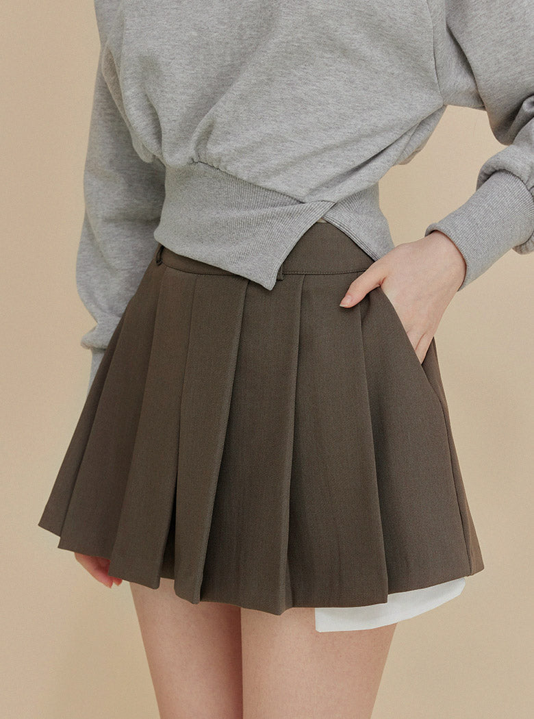 Elon Pintuck Mini Culotte Pants