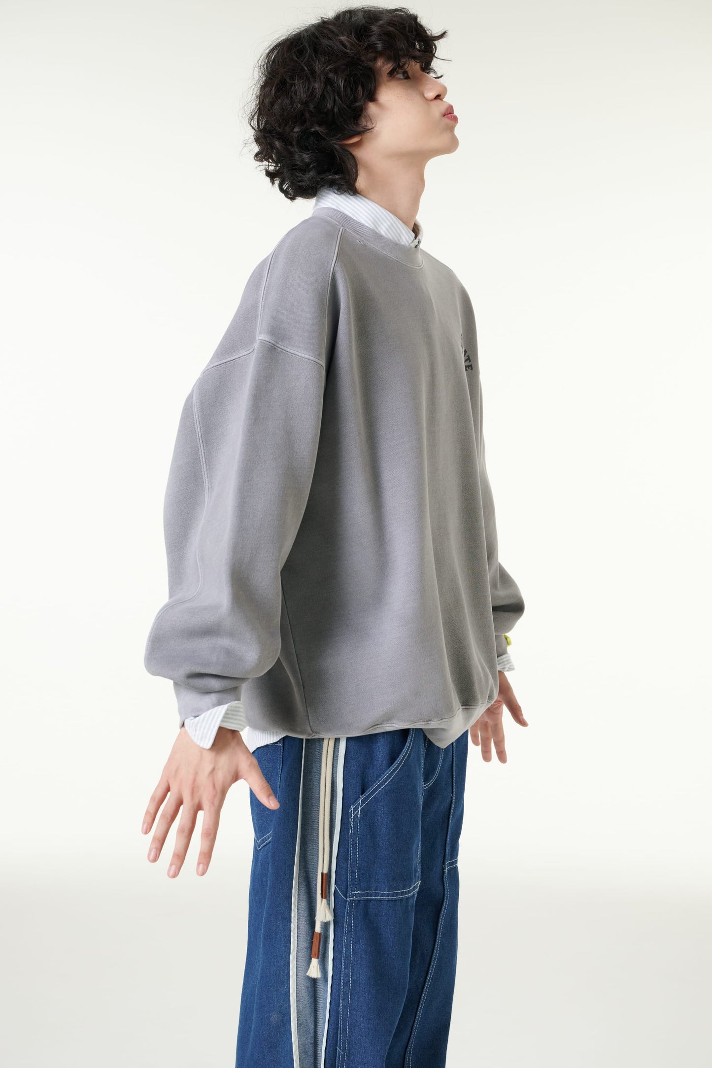 [CLOUD CAKE] Pigment Double-Layer Fabric Printed Sweatshirt-1