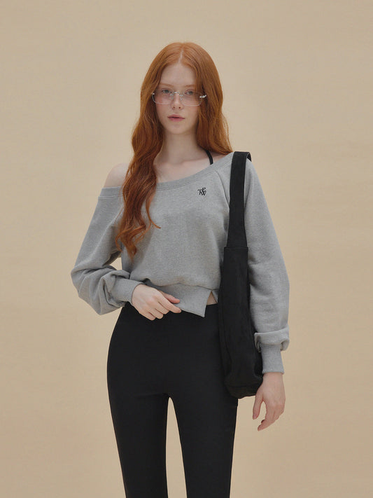 Nezen Embroidered One-Shoulder Long Sleeve Sweatshirt
