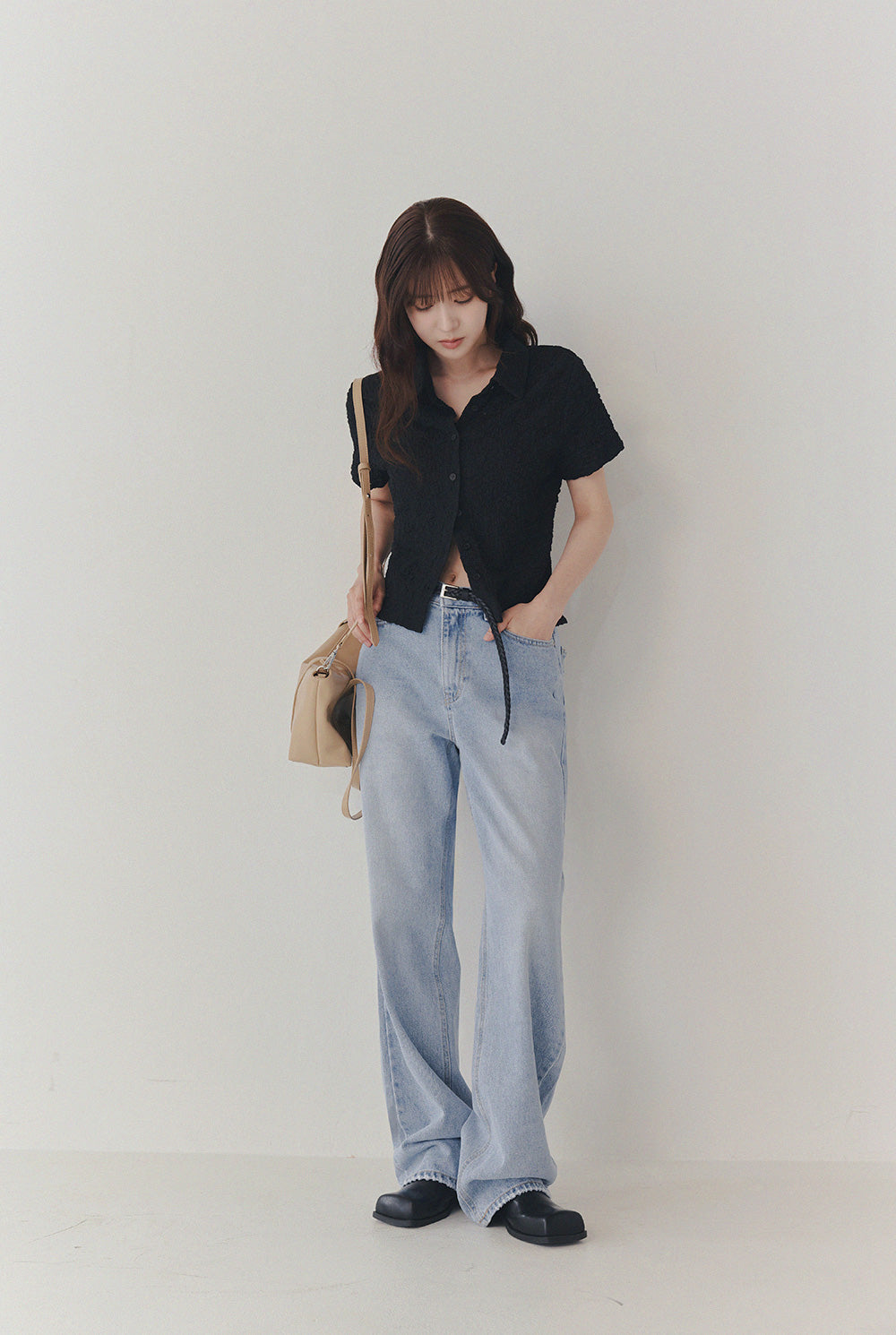 [TWEE] Billet Flower Lace Collar Blouse-2